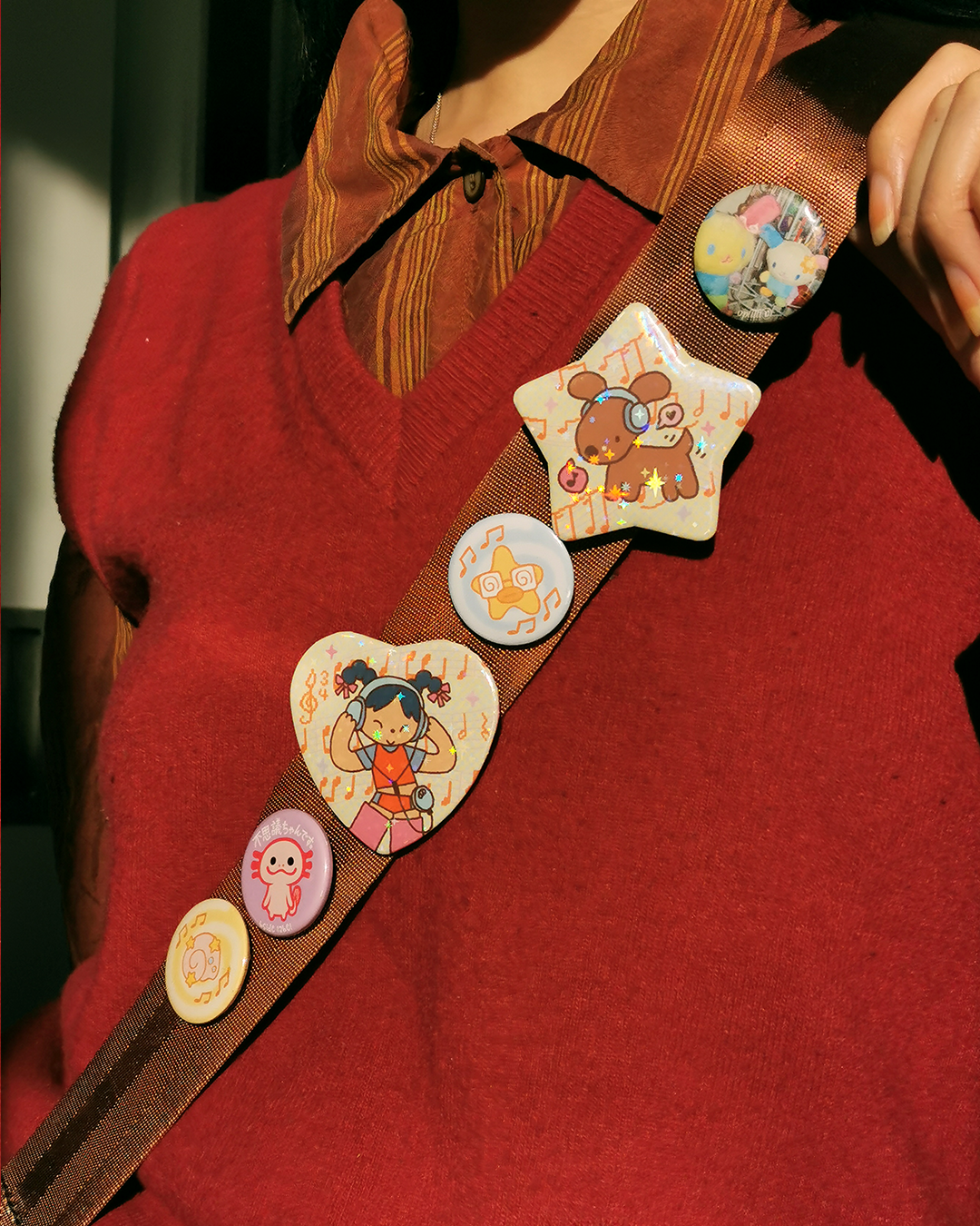 'Sweet Melody' Heart Button Pin