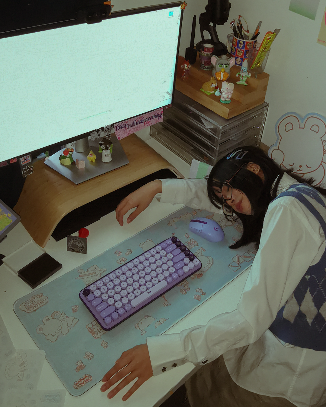 'Heavenly World' Desk MatðŸ’💤 ~ Vol II